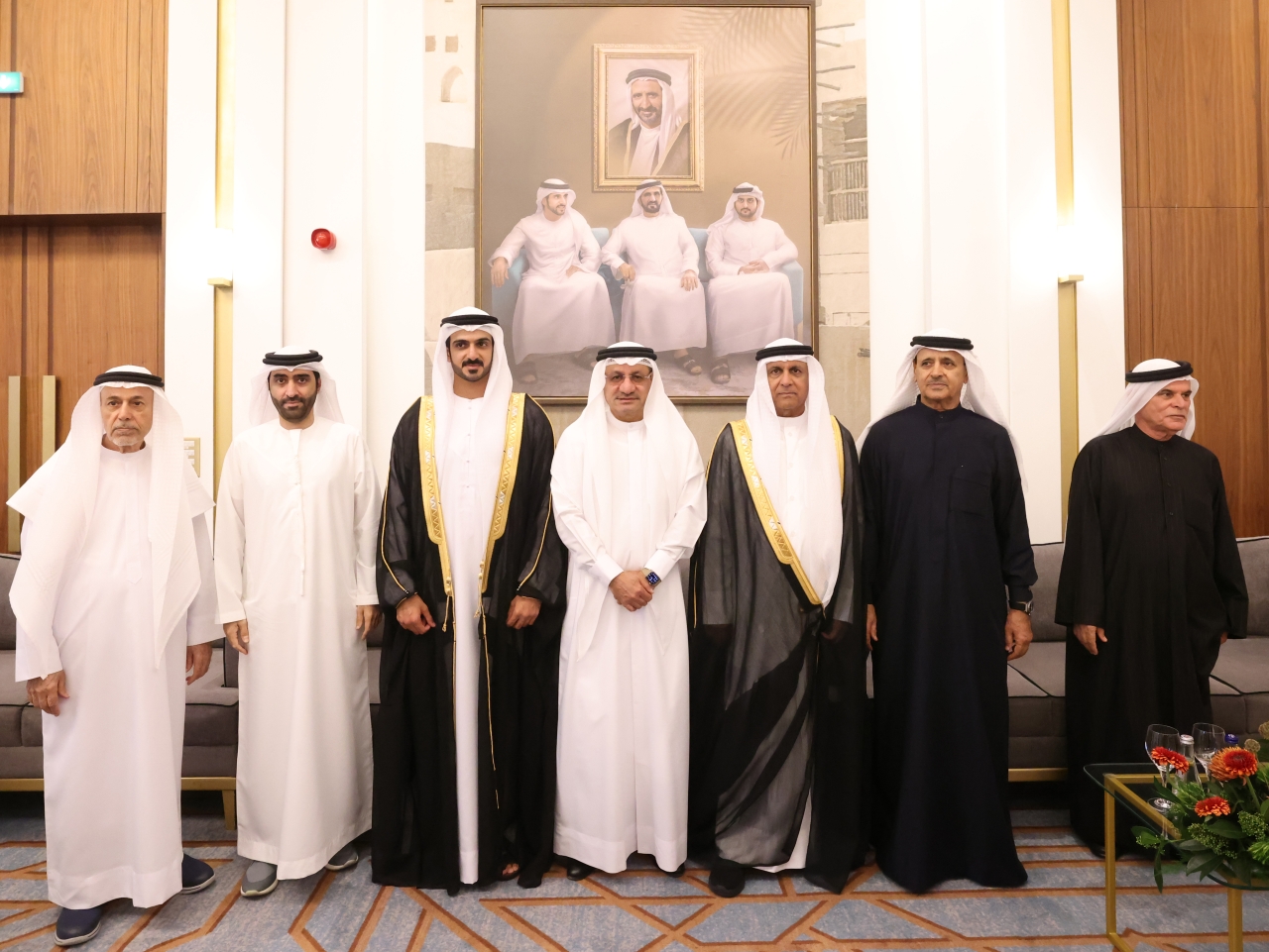 "حميد القطامي وسعود الدربي وإسماعيل القرقاوي وعبد اللطيف القرقاوي وأحمد القرقاوي والعريس"