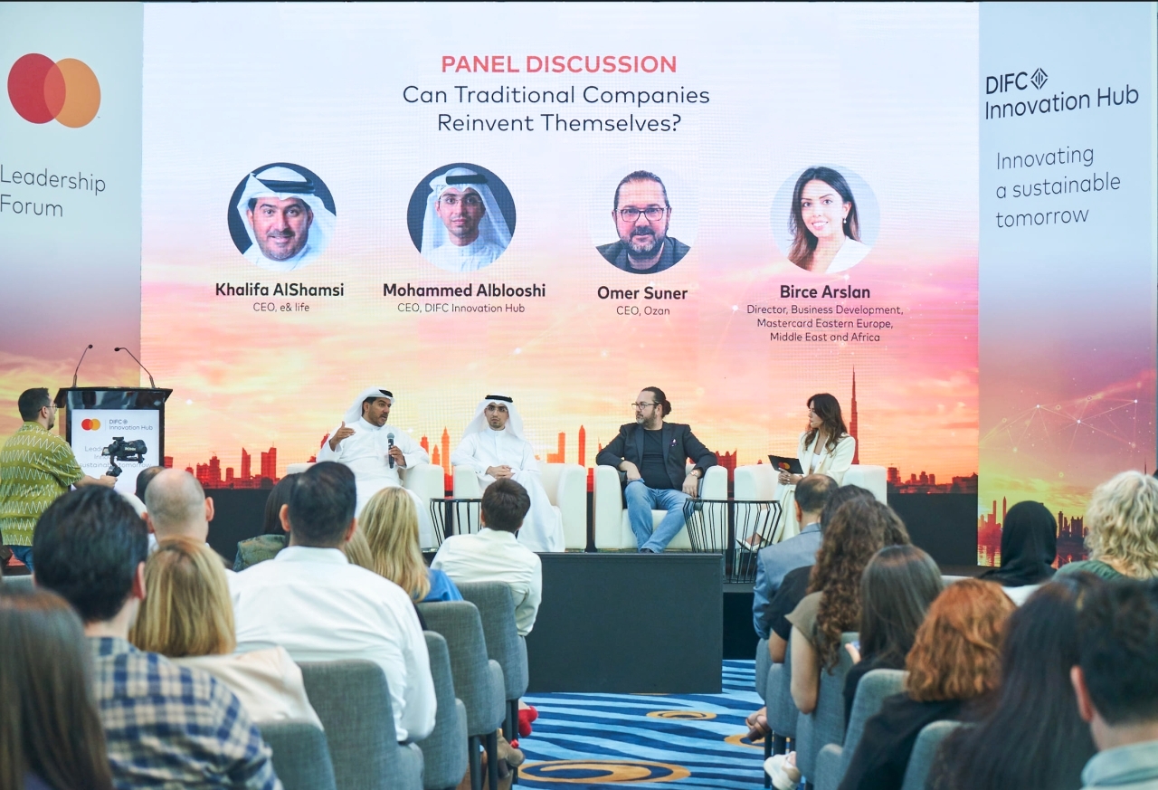 دبي تقود الشركات نحو الاستدامة بمنتدى لقيادات الأعمال