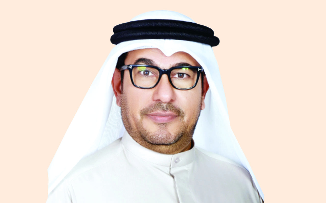 "علي الحوسني"