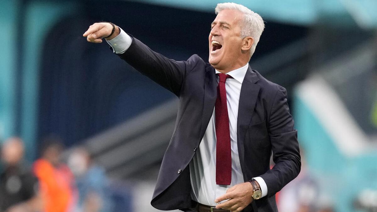 السويسري بيتكوفيتش مدرباً جديداً لمنتخب الجزائر