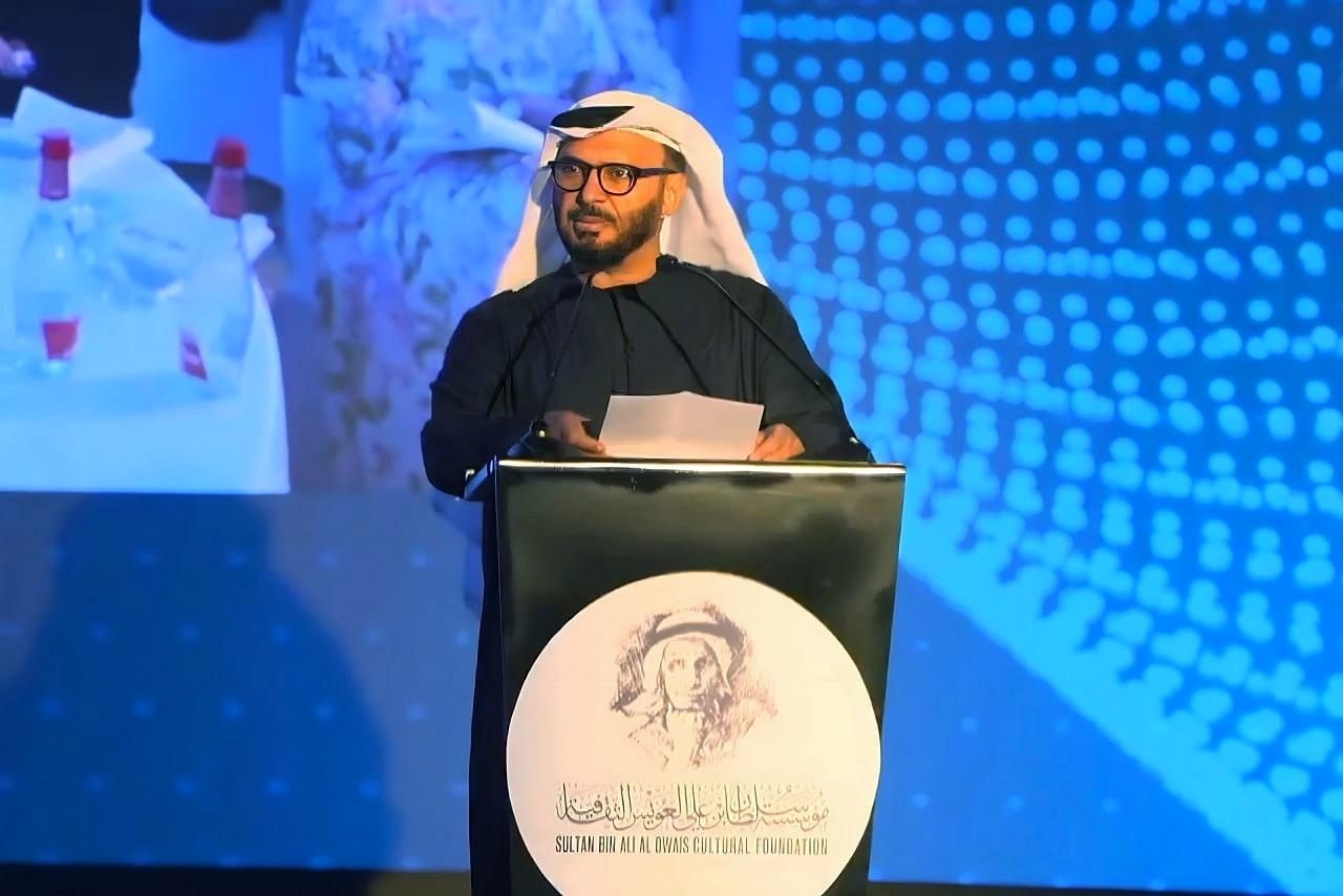 "أنور قرقاش يلقي كلمته"