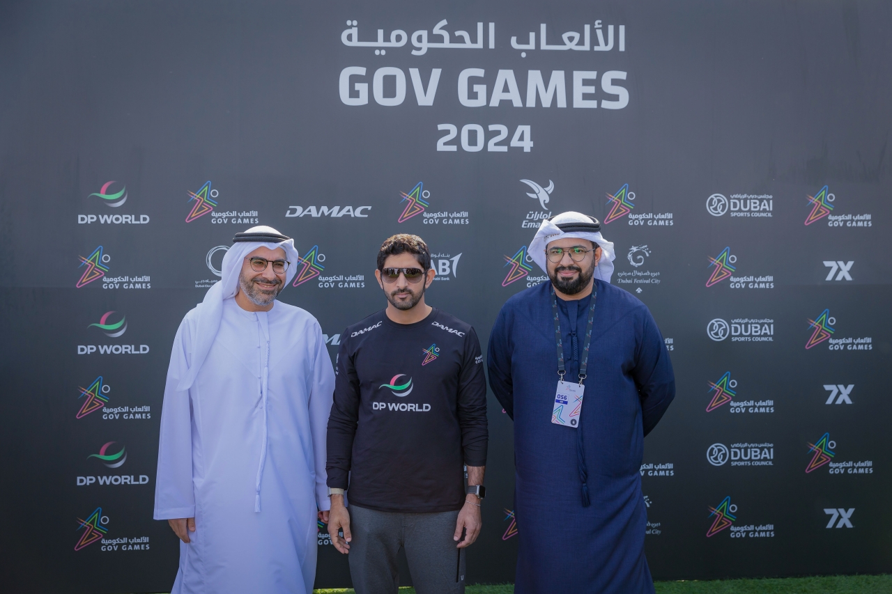 "ولي عهد دبي وبدر سليم العلماء"