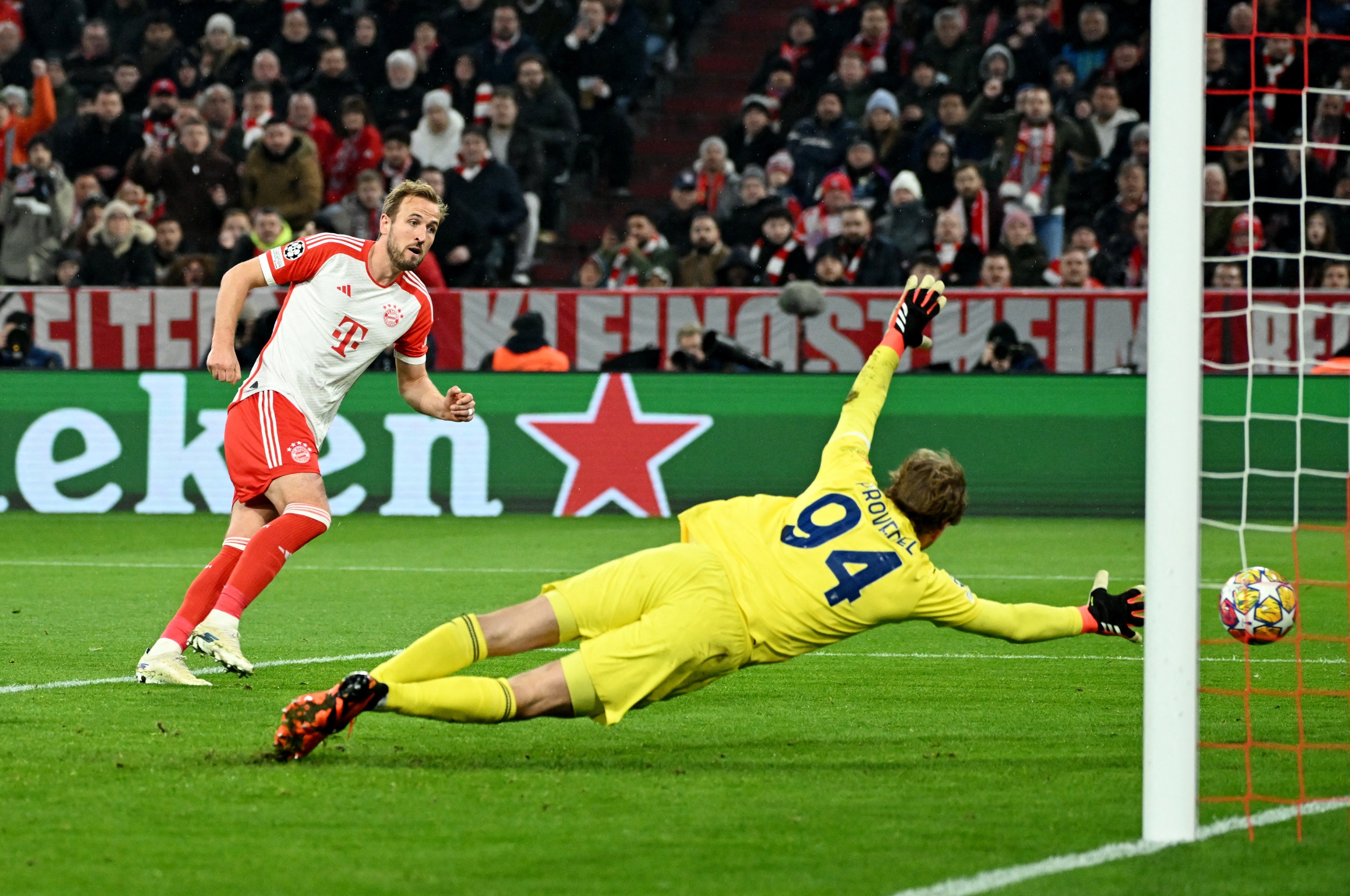 دوري أبطال أوروبا: بايرن ميونيخ الجريح يثأر من لاتسيو ويبلغ ربع النهائي