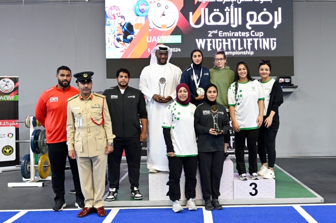 "جانب من مراسم التتويج | البيان"