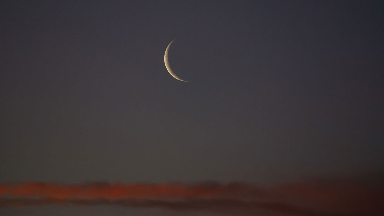 ما حكم النية في صوم رمضان وهل تجب لصيام كل يوم من أيام الشهر، وهل يجب تبييتها؟