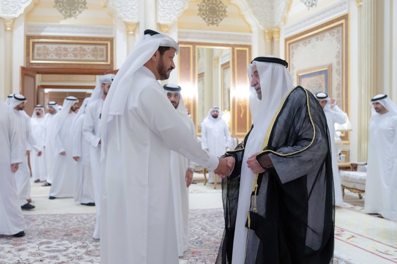 الحكام يستقبلون المهنئين بشهر رمضان المبارك