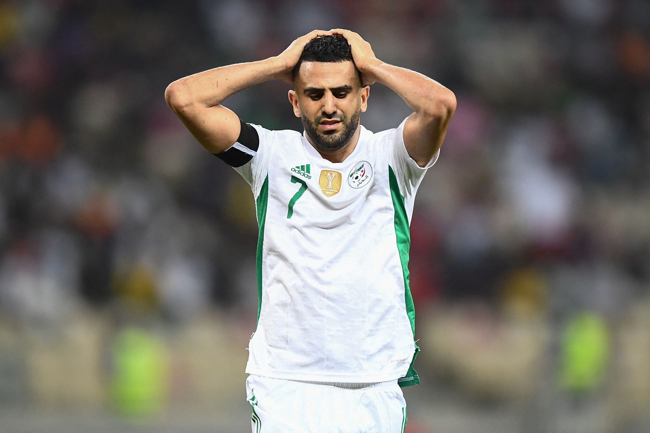 محرز وسليماني وفيجولي أبرز الغائبين عن القائمة الأولى لمدرب الجزائر الجديد
