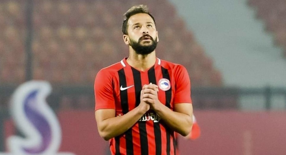 ما زال غائبًا عن الوعي.. ثنائي الأهلي يزور أحمد رفعت في المستشفى