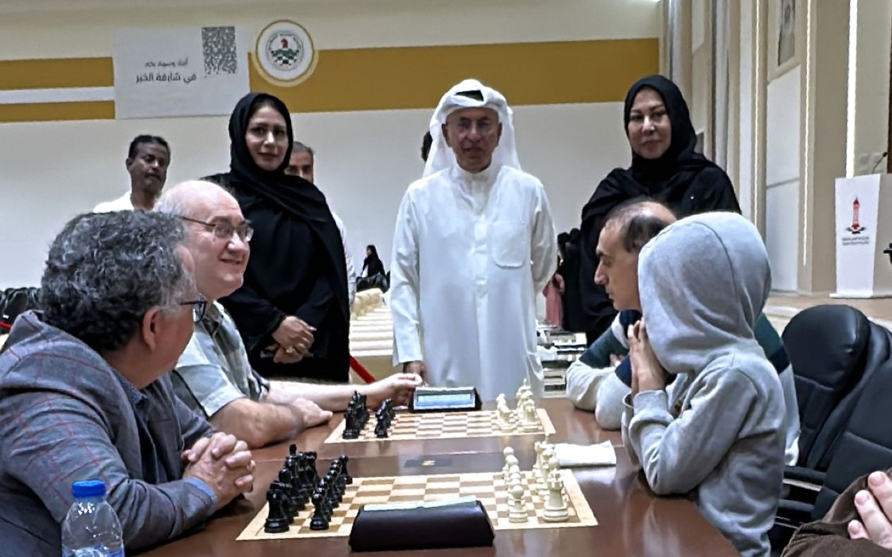"اللجنة المنظمة للبطولة تتابع المنافسات | البيان"