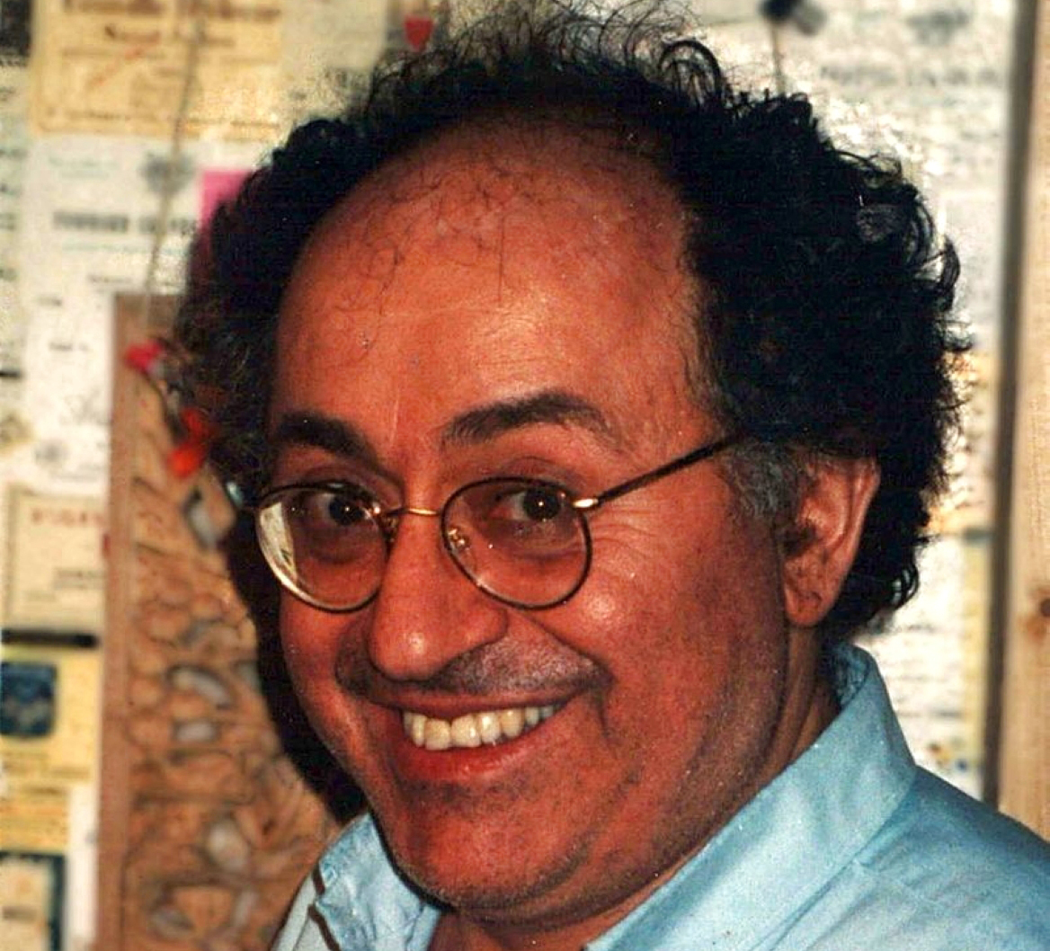 "1974 تسجيل براءة اختراع البطاقة الذكية بوساطة رولاند مورينو."