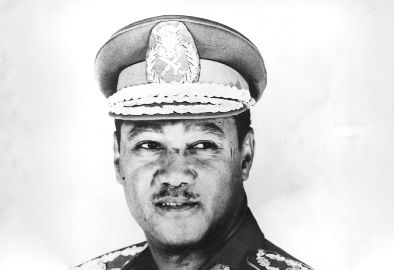 "1985 الإطاحة بالمشير جعفر نميري بعد اضطرابات دامت عدة أيام في السودان."