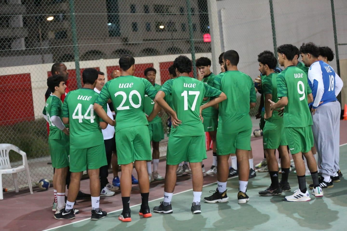 معسكر داخلي لمنتخب اليد استعداداً للألعاب الخليجية