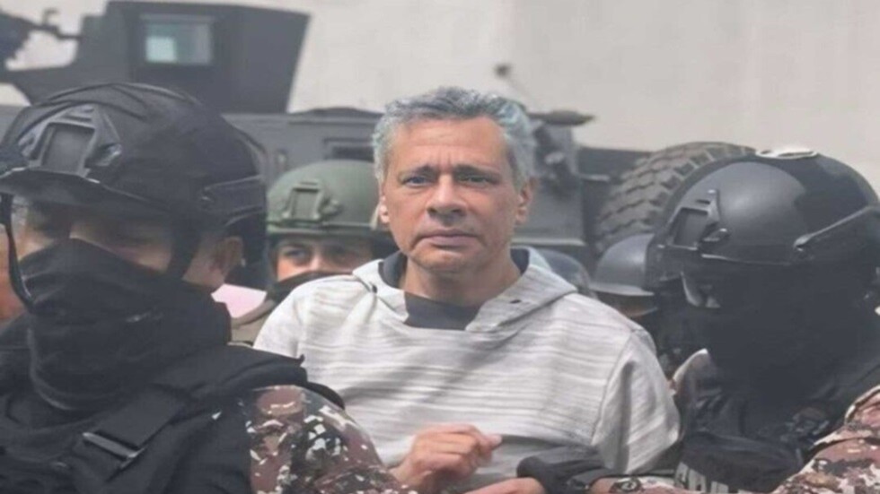 نائب الرئيس الإكوادوري السابق خورخي غلاس مضرب عن الطعام