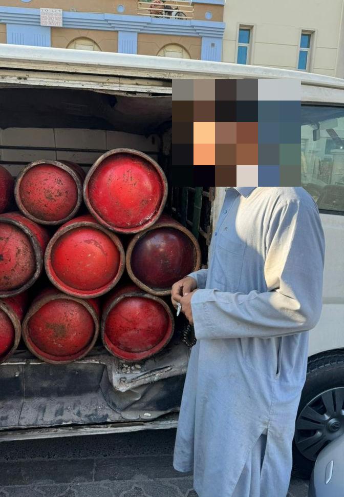 شرطة دبي تضبط حافلة ركاب محملة باسطوانات غاز