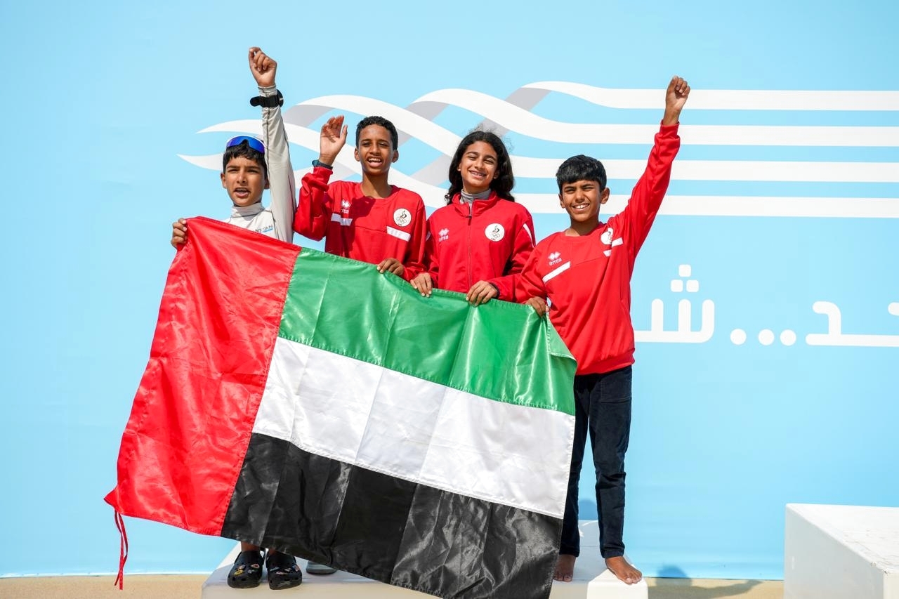 "أبطال الإمارات على منصة التتويج | البيان"