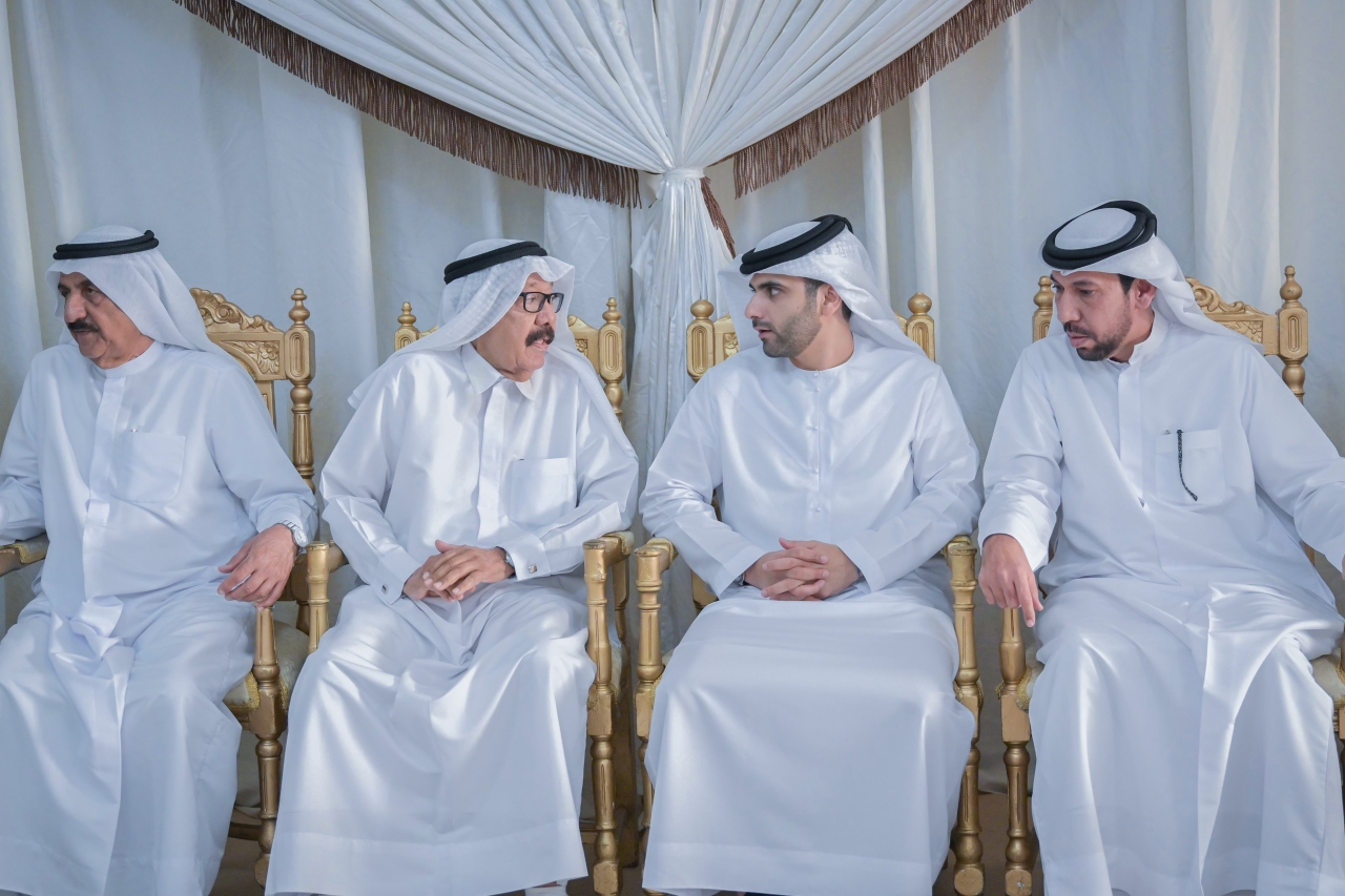 "منصور بن محمد معزياً طلال الشنقيطي"