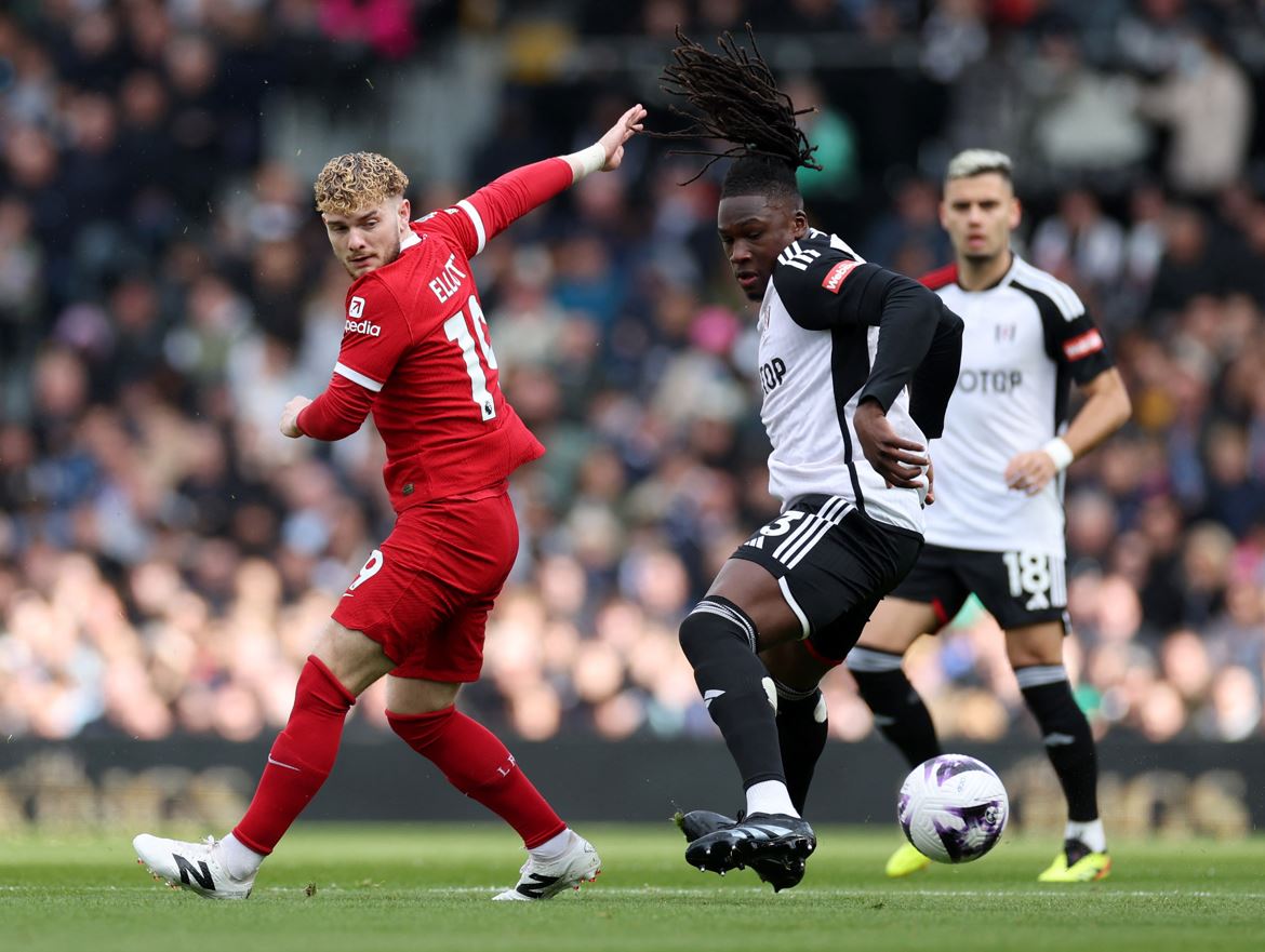ليفربول يعود للانتصارات بثلاثية في فولهام بالدوري الإنجليزي