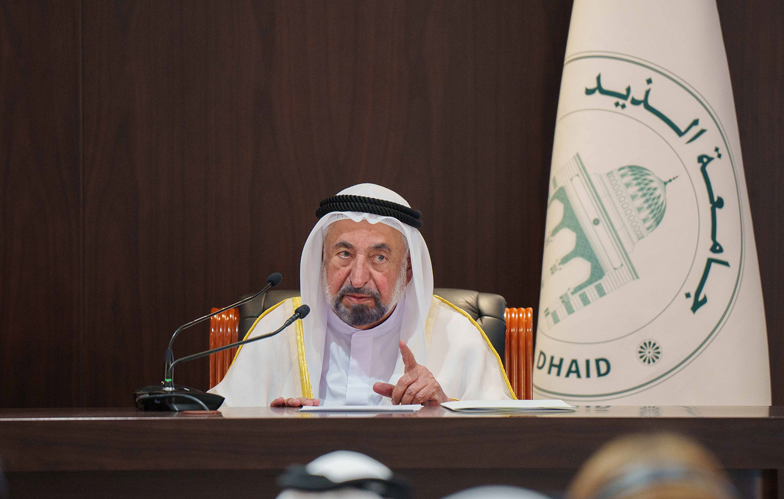 حاكم الشارقة يوقّع مرسوم إنشاء جامعة الذيد وقرارات تشكيل مجلس أمنائها وتعيين مديرها وعميد كلية الزراعة
