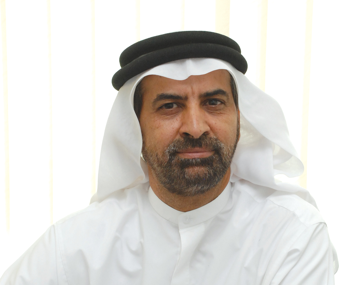 "عبد الله الشامسي"