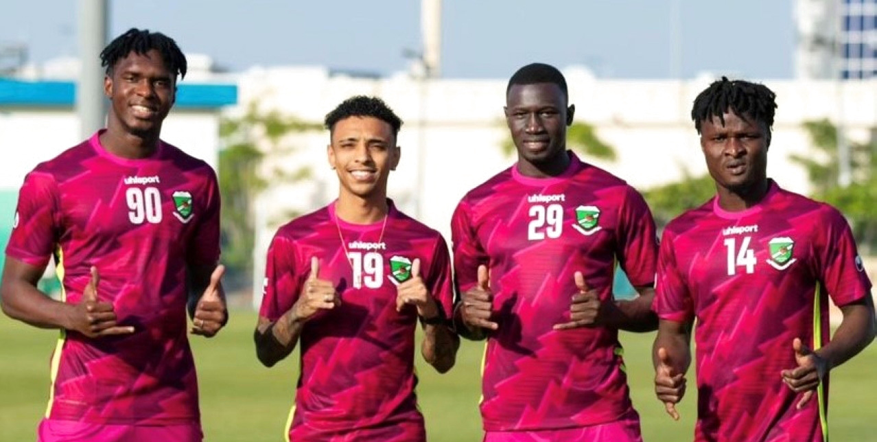 العروبة على بُعد نقطة واحدة من«المحترفين»