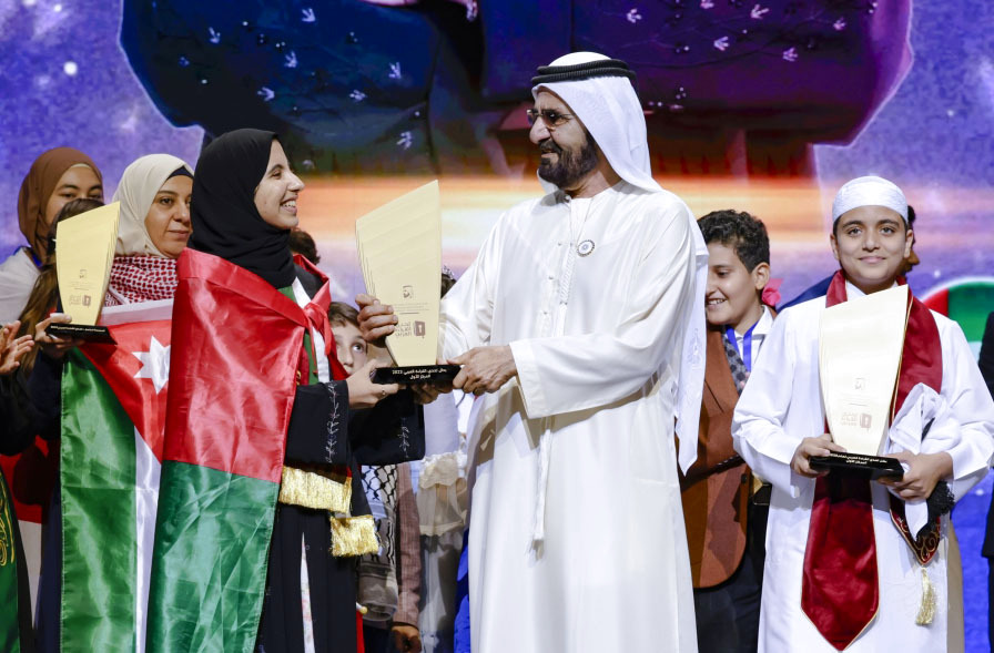 عبدالرحمن الجابر بطل تحدي القراءة العربي في قطر
