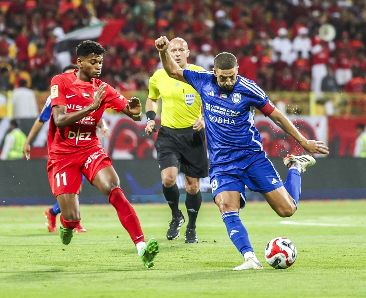 "عادل تاعرابت تألق أمام شباب الأهلي | البيان"