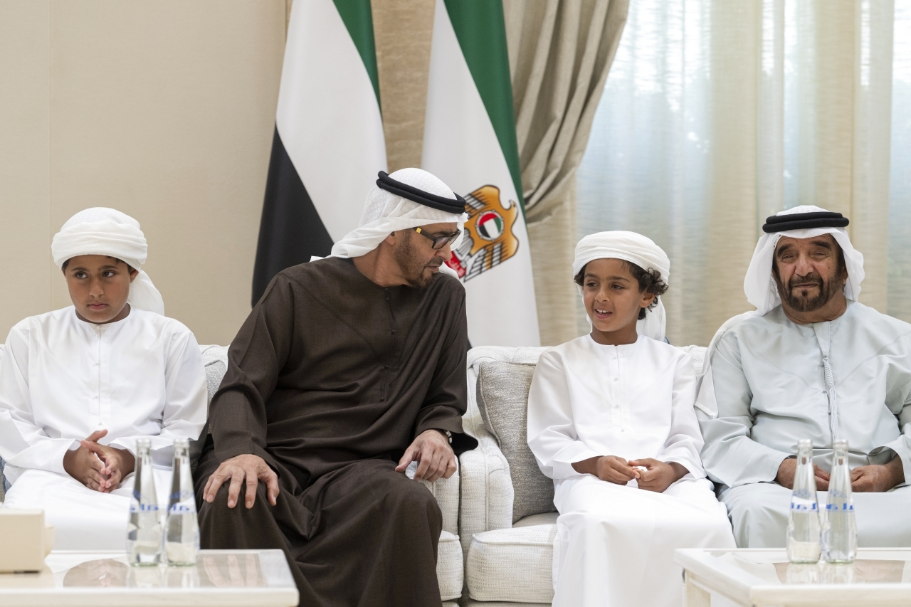 "محمد بن زايد وسيف بن محمد"