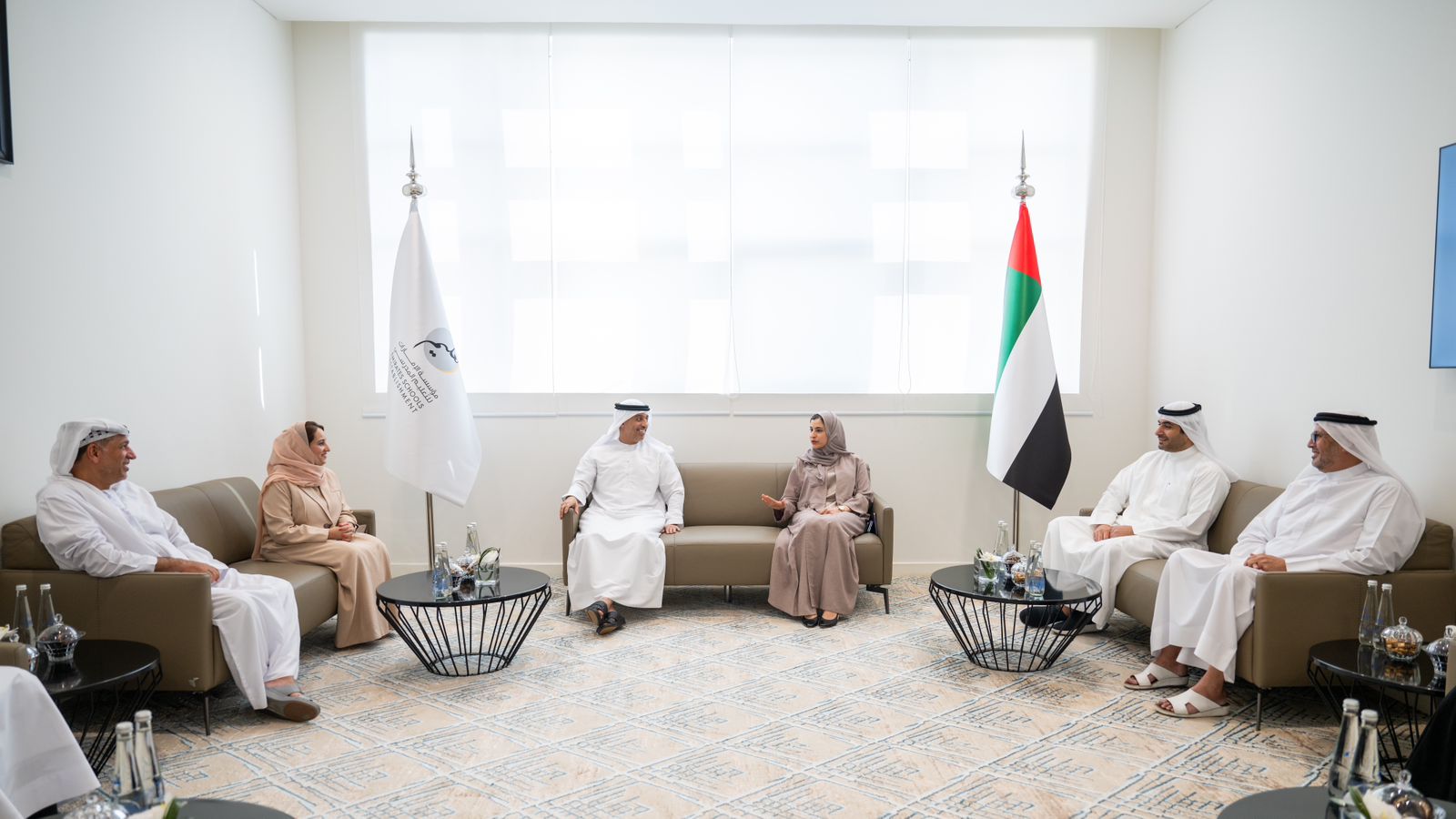 مؤسسة الإمارات للتعليم المدرسي تطلق مشروع "مدرسة فريجنا"