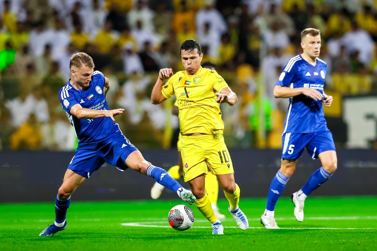 "من لقاء الوصل والنصر في دوري المحترفين | تصوير: عيسي البلوشي"