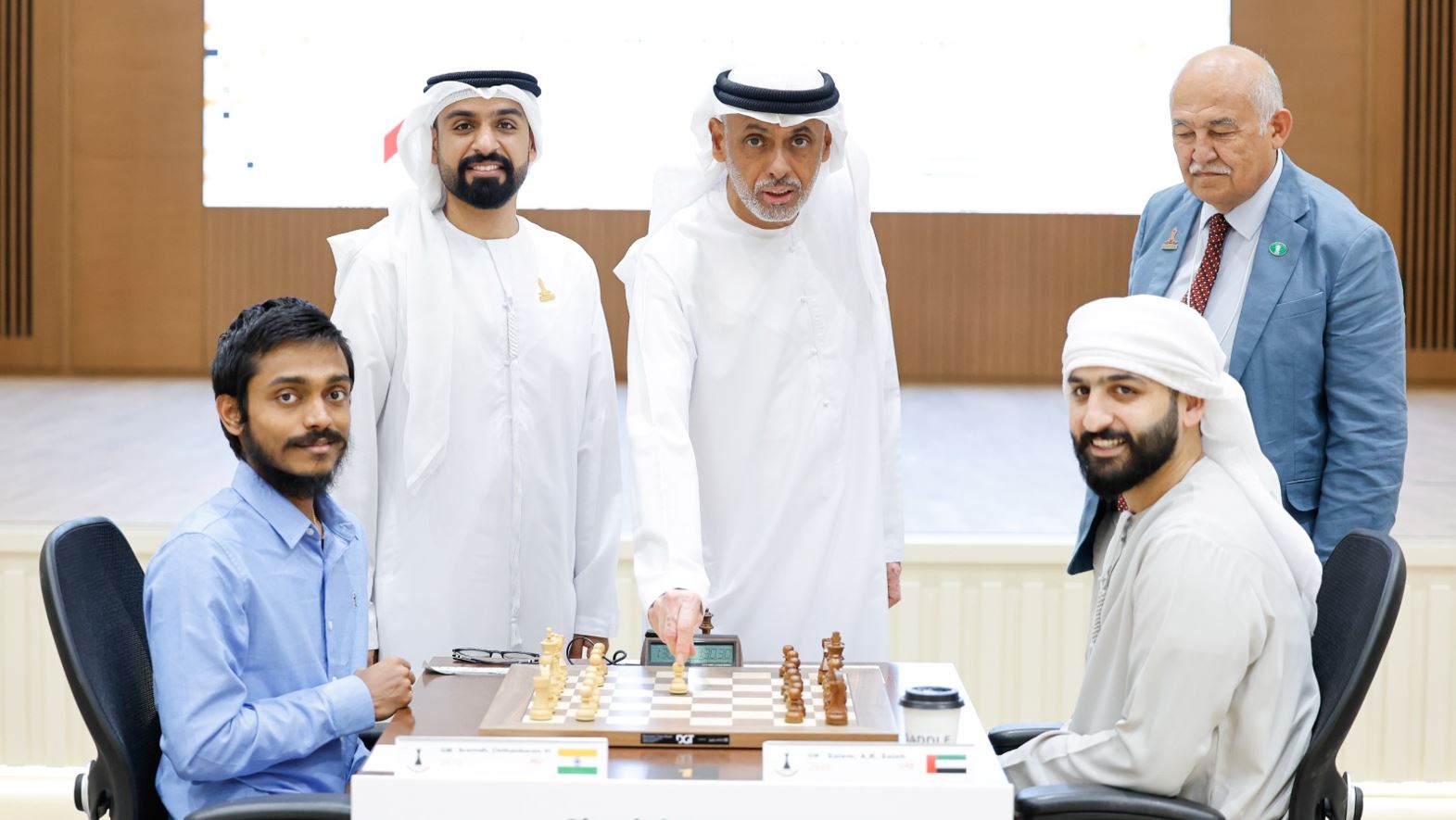 الهندي أرافيندا ينفرد بصدارة «الشارقة ماسترز للشطرنج»