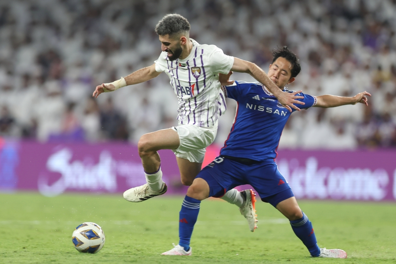 "يحيى نادر قدم أداءً قوياً في وسط الملعب - تصوير : إبراهيم صادق"