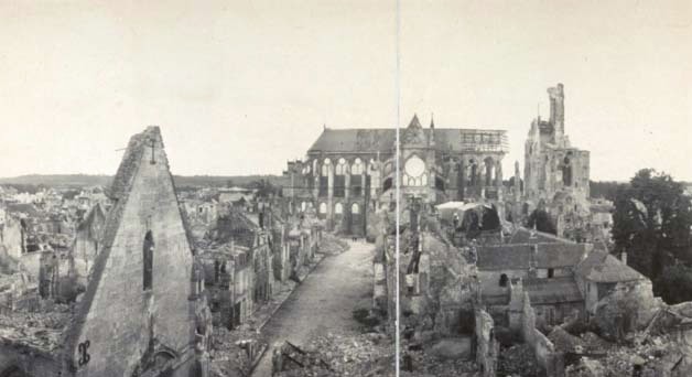 "1918 القوات الألمانية تحتل مدينة سواسون الفرنسية"