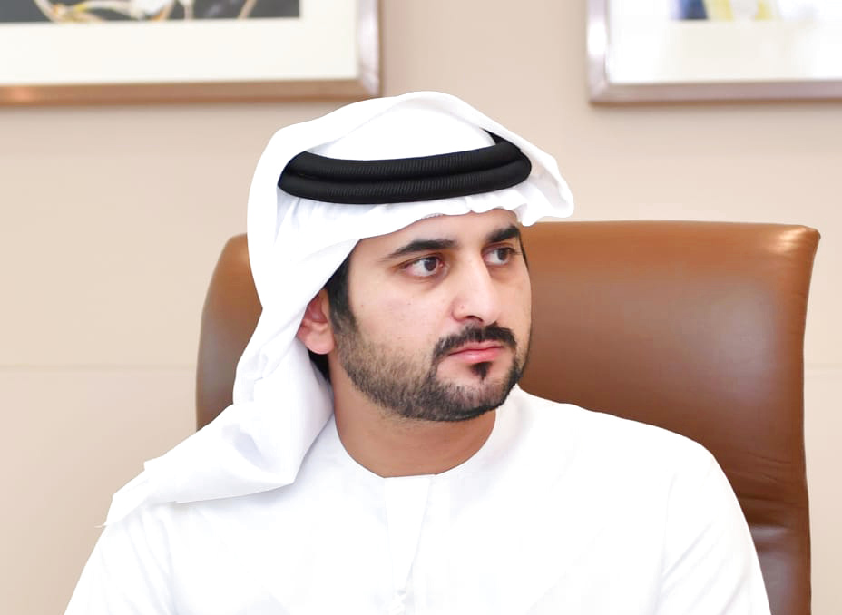 مكتوم بن محمد مهنئاً بعيد الأضحى: نسأل الله أن يعمّ السلام والخير على شعوبنا العربية والإسلامية