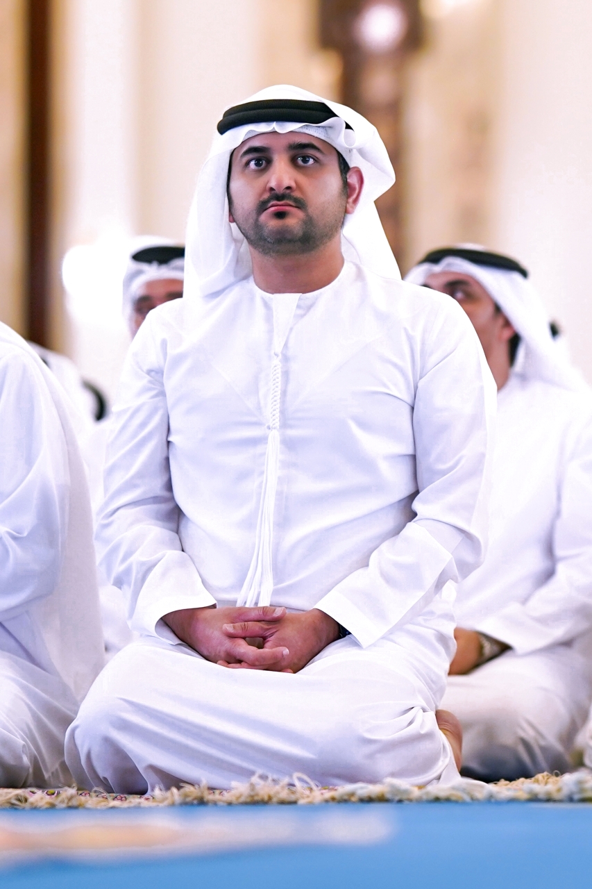 "مكتوم بن محمد أثناء الخطبة"