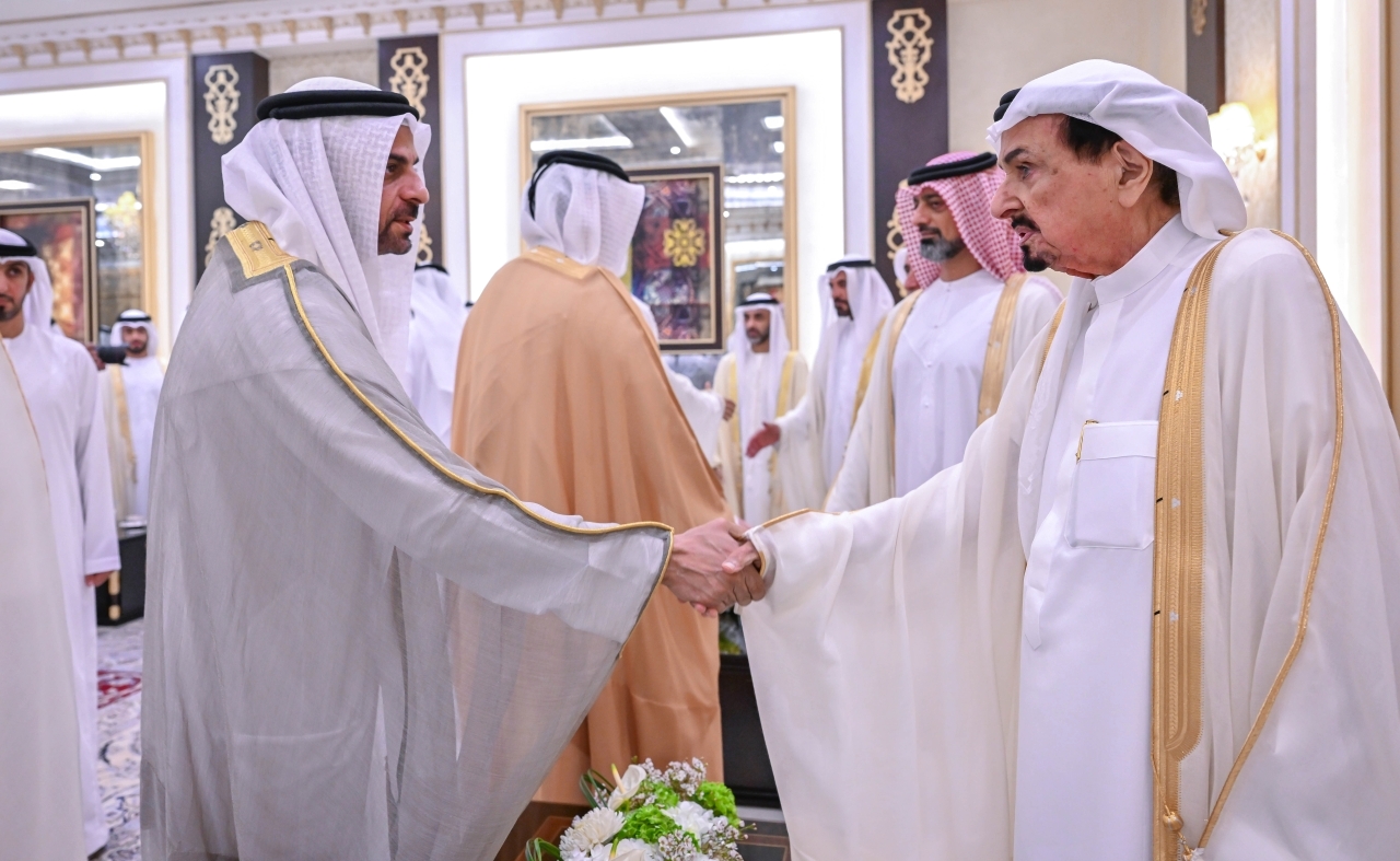 "حميد النعيمي يتقبل التهاني بحضور عمار بن حميد"