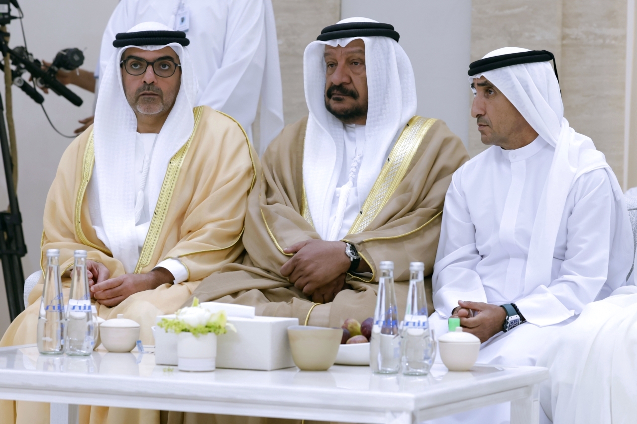 "نائب رئيس الدولة يستقبل أولياء العهود بمناسبة عيد الأضحى تصوير : خليفة عيسي"