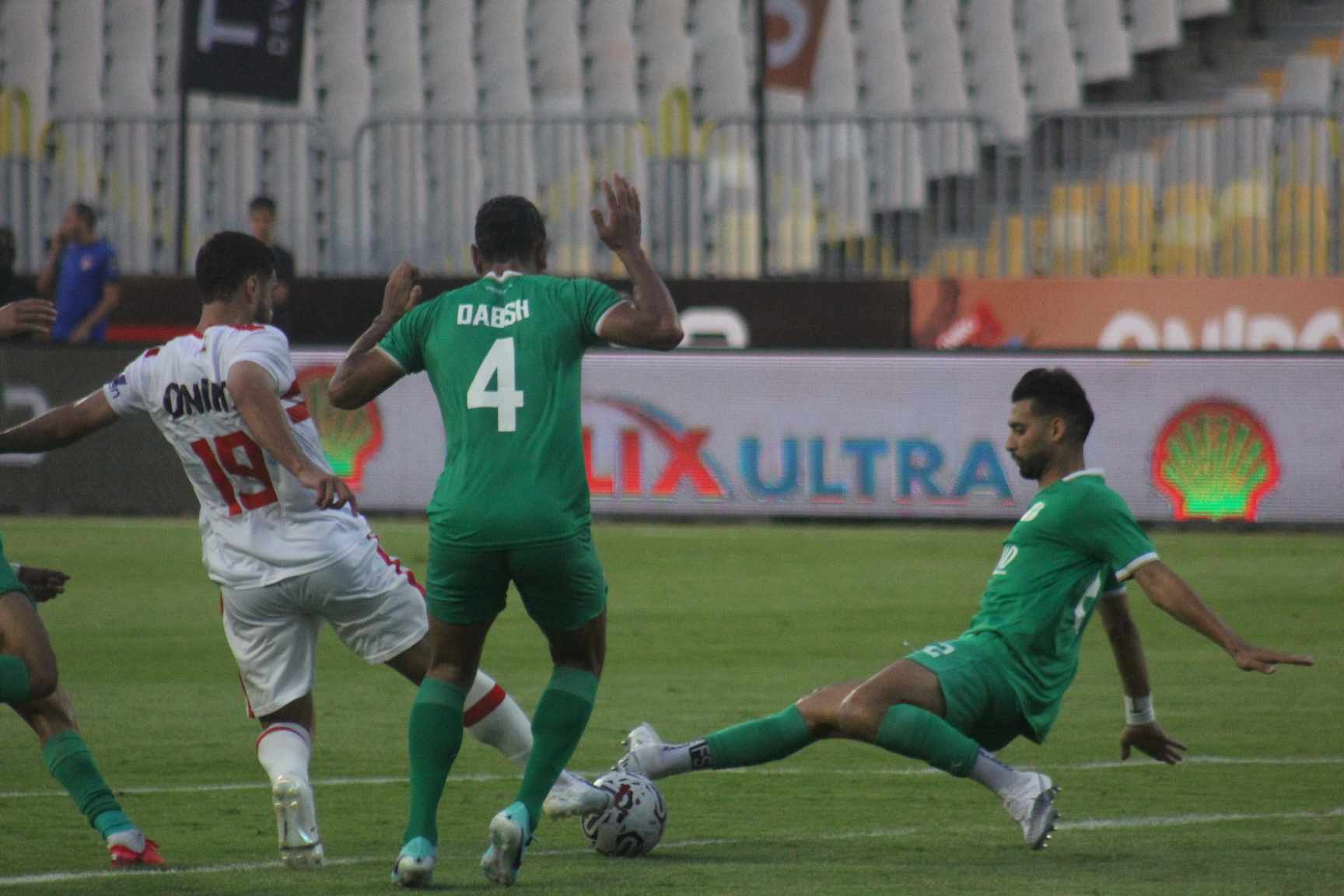 المصري يهزم الزمالك... والإسماعيلي يفرض التعادل على إنبي في الدوري الممتاز