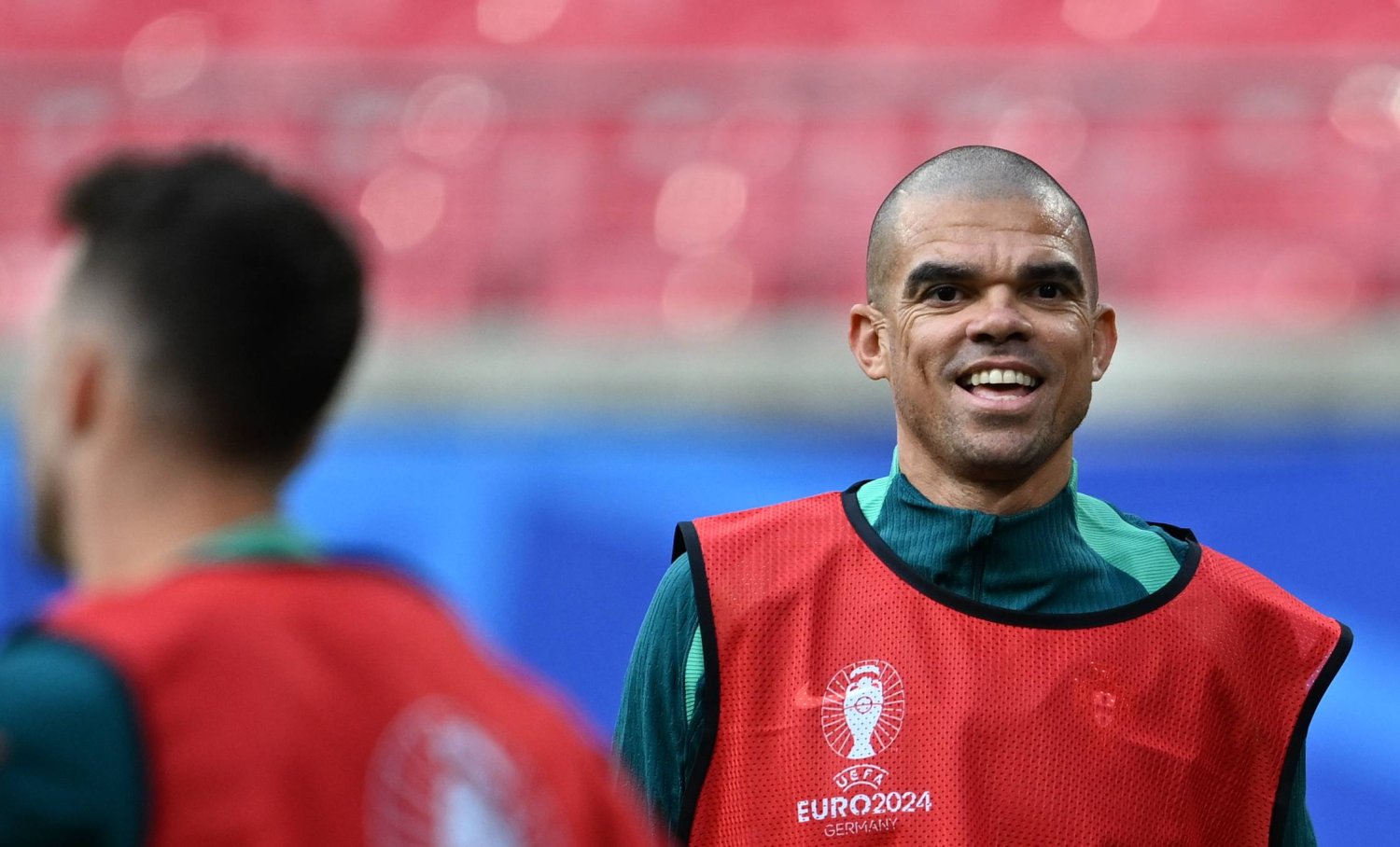 المدافع البرتغالي بيبي يحقق رقماً قياسياً في يورو 2024