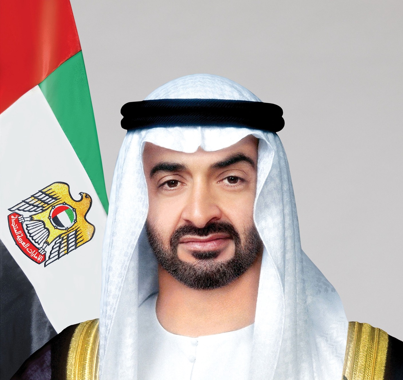 محمد بن زايد يهنئ شي جين بينغ والشعب الصيني بعودة المسبار «تشانغ آه 6» إلى الأرض
