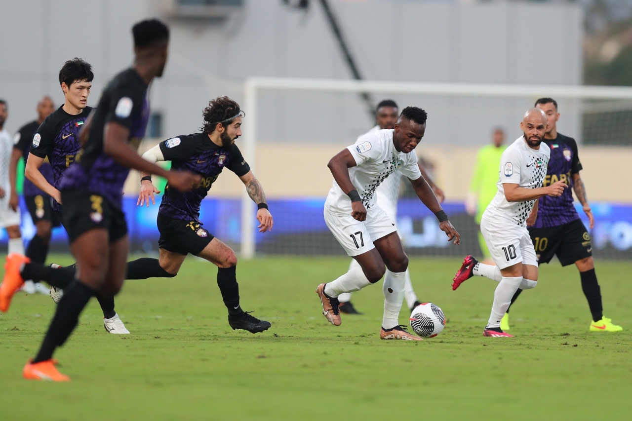 "سيكو بابا لاعب البطائح السابق يدشن مشواراً جديداً مع الزعيم العيناوي الموسم المقبل | أرشيفية"