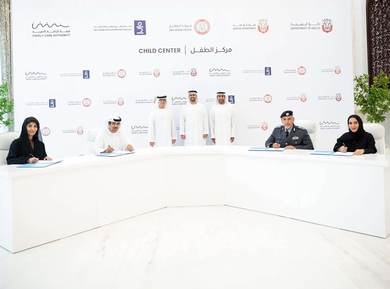 ذياب بن محمد: القيادة تولي أهمية قصوى لحماية الطفل وتهيئة البيئة المناسبة لتنشئته