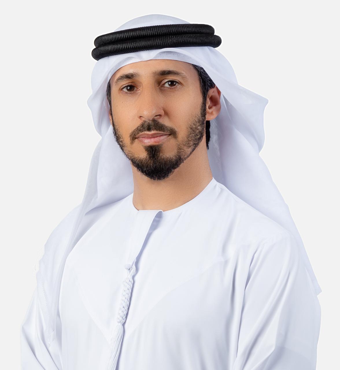 "علي المري"