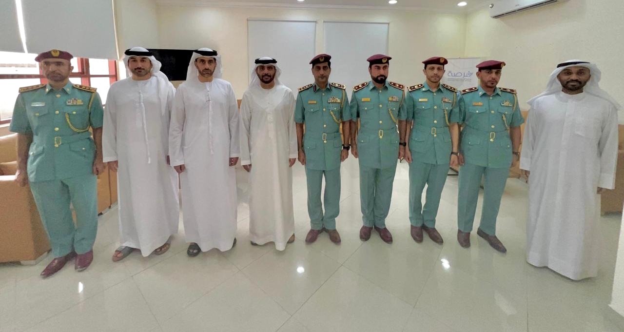 "محمد المر وعمر الخيال خلال الزيارة | البيان"