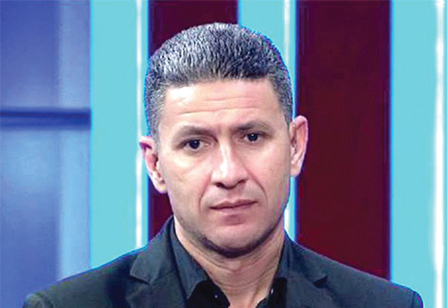 زبير بية يبدأ مهمة إنقاذ فريقه النجم الساحلي
