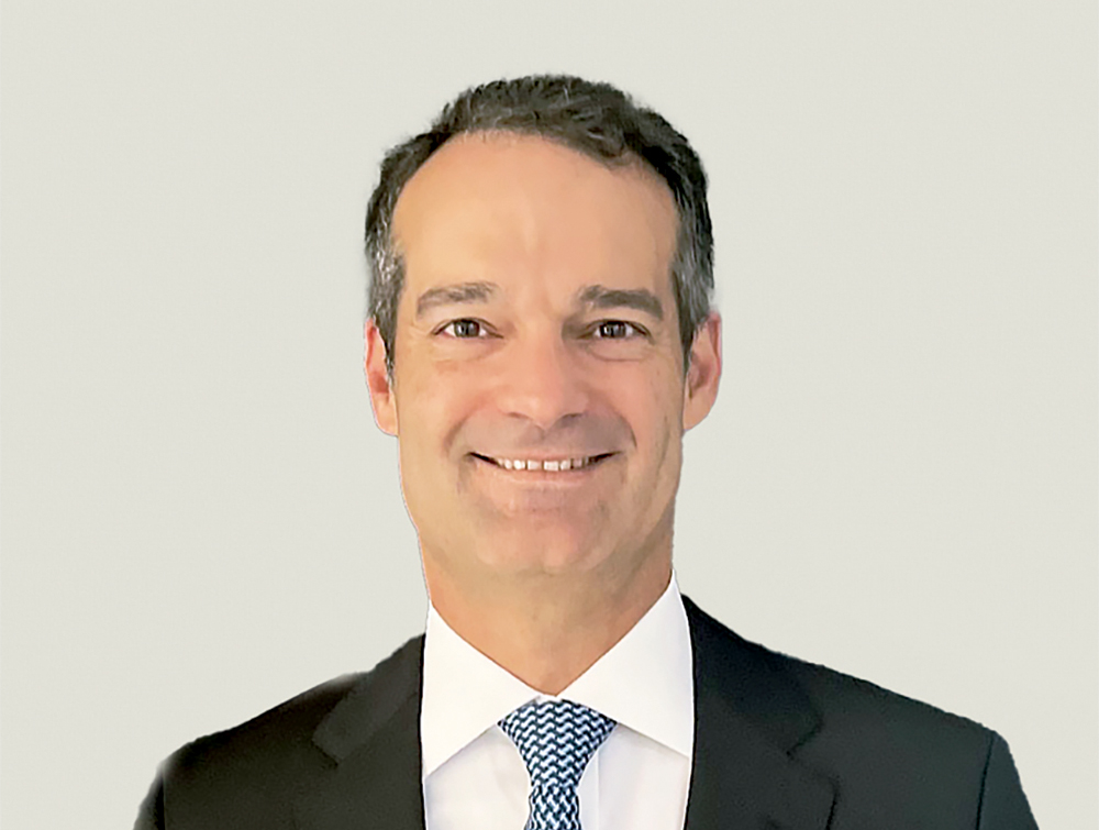 "أنطونوالدو نيفيس"