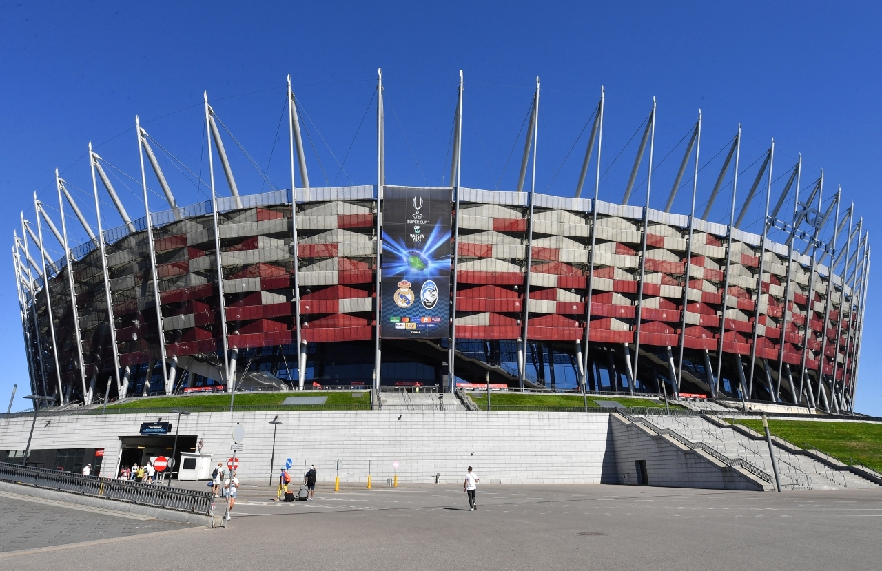 "ملعب وارسو يحتضن السوبر الأوروبي بين الريال وأتالانتا - أف ب"