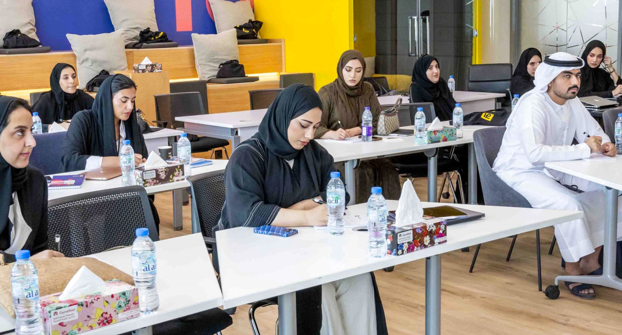 "برنامج «مستقبلي» يعزز قدرات أبناء الإمارات «وام»"