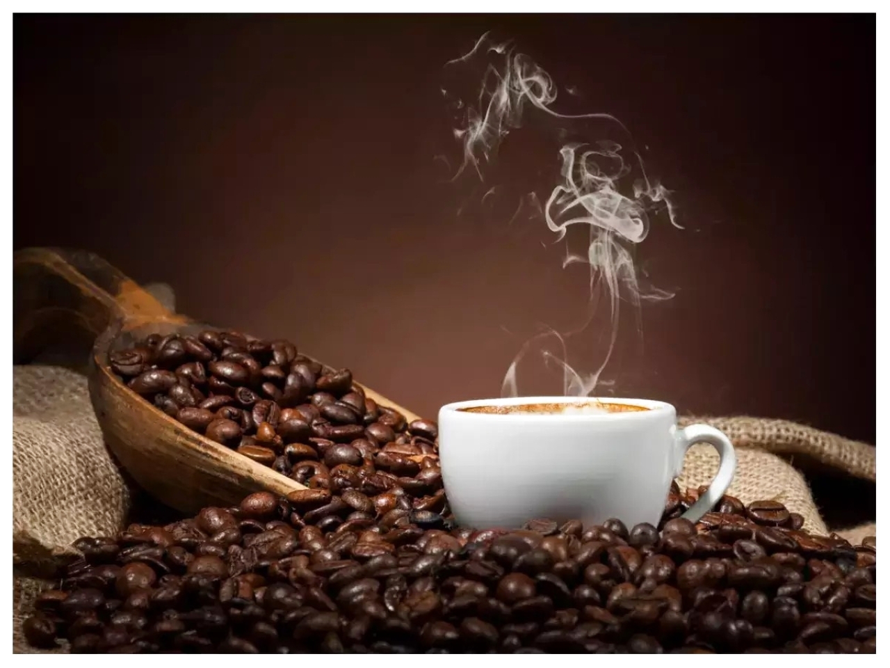 ارتفاع أسعار البن يجبر كبرى الشركات على استخدام حبوب أرخص