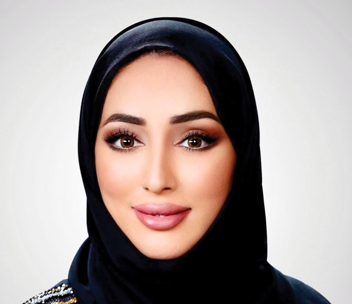 "خولة الشحي"