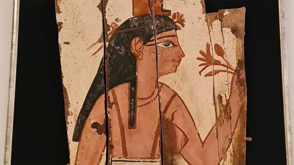 مصر تسترد 3 قطع أثرية من هولندا